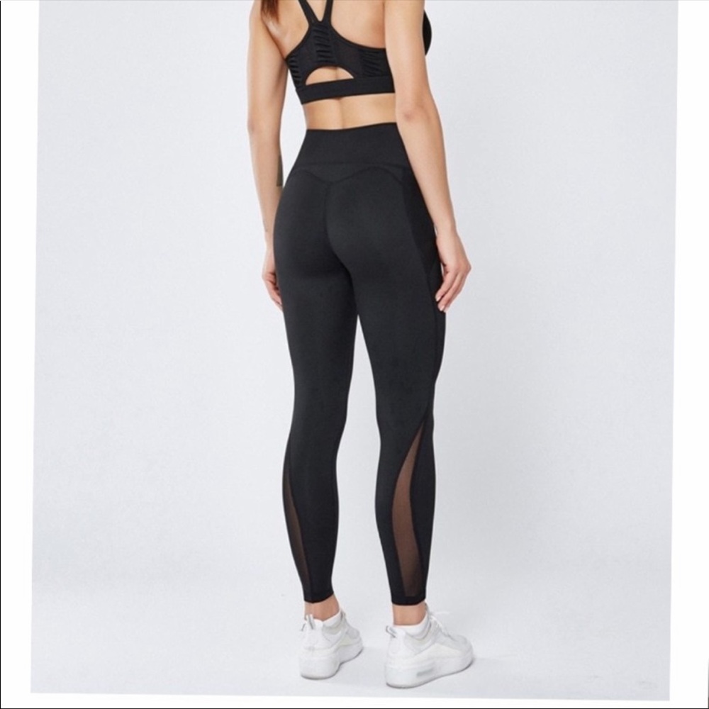 BOOTY SHAPING Astoria activewear leggings